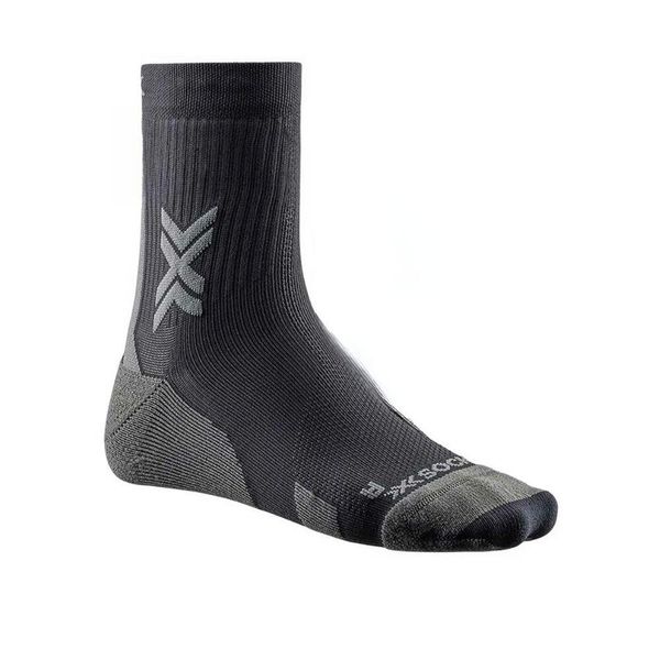 Skarpetki biegowe X-Socks Run Perform Crew. Czarne skarpetki damskie X BIONIC, bez wzorów. Za 167.50 zł.