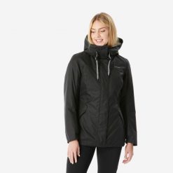 Kurtka turystyczna damska Quechua NH500 wodoodporna -10°C. Czarne kurtki sportowe damskie QUECHUA, na zimę, l, bez wzorów, z polaru, bez ramiączek, bez kaptura, trekkingowe. Za 199.99 zł.