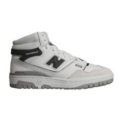 Buty sportowe unisex New Balance Sneakers białe - BB650RWE. Białe buty sportowe męskie New Balance, bez wzorów, bez zapięcia, do koszykówki. Za 483.48 zł.