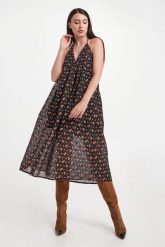 Sukienka Kada CUSTOMMADE. Sukienki damskie Custommade, s, bez wzorów, bez kołnierzyka, bez ramiączek. W wyprzedaży za 938.07 zł.