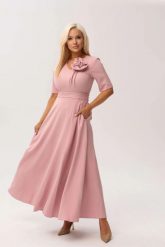 Sukienka MAXI Mirabella w odcieniu pudrowego różu z delikatną poświatą srebra OVERSIZE PLUS SIZE XXL WIOSNA LATO. Czerwone sukienki damskie Moda Size Plus Iwanek, na imprezę, na lato, l, bez wzorów, z elastanu, eleganckie, bez kołnierzyka, plus size, bez ramiączek, maxi, oversize. Za 489.90 zł.