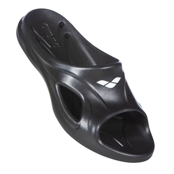 Sandały Arena Hydrosoft II Hook. Czarne klapki męskie ARENA, bez wzorów, sportowe, bez zapięcia. Za 60.58 zł.