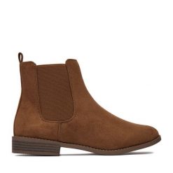 Sztyblety JENNY. Brązowe botki damskie Jenny, bez wzorów, bez obcasa, na płaskiej podeszwie, bez zapięcia. Za 119.99 zł.