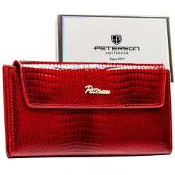 Duży, poziomy portfel damski ze skóry ekologicznej w czerwonym kolorze z tłoczeniem na wzór skóry krokodyla - Peterson. Czerwone portfele damskie Peterson, ze skóry ekologicznej. Za 69.00 zł.