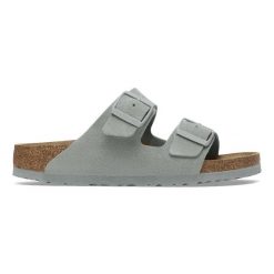 Klapki męskie Birkenstock Arizona Suede Leather. Zielone klapki męskie Birkenstock, bez wzorów, ze skóry, bez zapięcia. Za 429.99 zł.