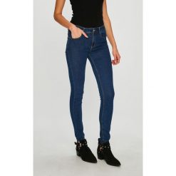 Answear - Jeansy. Niebieskie jeansy damskie ANSWEAR, bez wzorów, z bawełny, z podwyższonym stanem. W wyprzedaży za 69.90 zł.