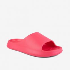 Klapki damskie Coqui, materiał Coquiair, malinowe. Czerwone klapki damskie Coqui, bez wzorów, z materiału, bez obcasa, na płaskiej podeszwie, bez zapięcia. Za 112.99 zł.