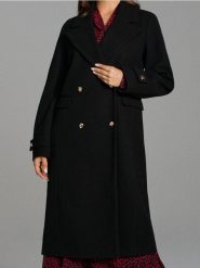 Klasyczny płaszcz dwurzędowy - czarny. Czarne płaszcze damskie Sinsay, l, bez wzorów, klasyczne, bez kołnierzyka, bez kaptura. Za 139.99 zł.