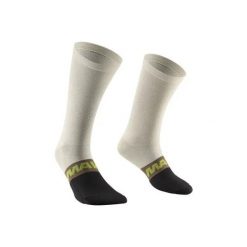 Skarpetki Mavic Essential High. Białe skarpetki damskie MAVIC, bez wzorów. Za 124.00 zł.