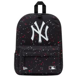 Plecak uniwersalny unisex New Era New York Yankees All Over. Czarne plecaki damskie New Era, bez wzorów, sportowe. Za 149.99 zł.