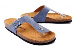DR. BRINKMANN 600057-51 denim, klapki japonki męskie. Klapki męskie Dr. Brinkmann, bez wzorów, z denimu, bez zapięcia. Za 112.45 zł.