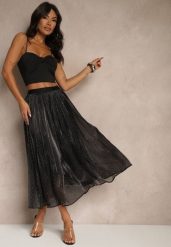 Czarna Spódnica o Rozkloszowanym Kroju z Ozdobnymi Cyrkoniami Folaressa. Czarne spódnice damskie Renee, na co dzień, l, z aplikacjami, eleganckie, midi, koszulowe. Za 59.99 zł.
