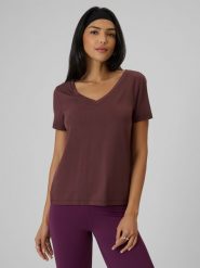 4F T-shirt regular z modalem damski - brązowy XS. Brązowe t-shirty damskie 4F, l, bez wzorów, z dzianiny, bez kołnierzyka, bez ramiączek. Za 79.99 zł.