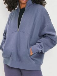 Bluza ze stójką - niebieski. Niebieskie bluzy damskie Sinsay, l, bez wzorów, bez ramiączek, bez kaptura. W wyprzedaży za 39.99 zł.