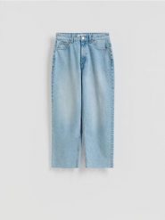 Jeansy straight leg - niebieski. Niebieskie jeansy damskie Reserved, bez wzorów, z bawełny. Za 129.99 zł.