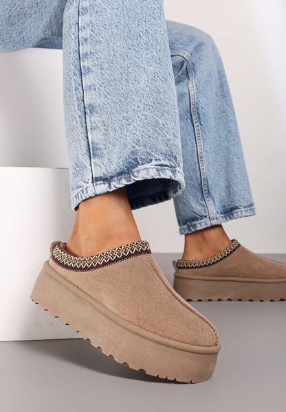 Ciemnobeżowe Śniegowce na Grubej Podeszwie z Niską Cholewką Lotitha. Brązowe śniegowce damskie Born2be, z dzianiny, przed kostkę, bez zapięcia. Za 64.99 zł.