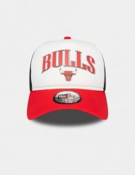 Czapka New Era Chicago Bulls Retro Trucker. Białe czapki damskie New Era, bez wzorów, z materiału, retro. Za 138.65 zł.