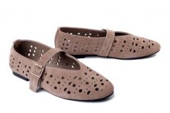 Filippo DP7875/26 BE, baleriny damskie. Brązowe balerinki damskie Filippo, na lato, bez wzorów, ze skóry, bez obcasa, bez zapięcia. Za 164.90 zł.