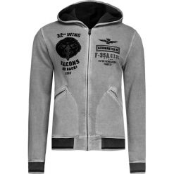 Bluza AERONAUTICA MILITARE. Szare bluzy męskie Aeronautica Militare, z aplikacjami, z kapturem. W wyprzedaży za 550.00 zł.