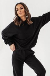 Czarna Kobieca Bluza Oversize bez Kaptóra. Czarne bluzy damskie Ivon, l, bez wzorów, z bawełny, bez ramiączek, bez kaptura. Za 189.90 zł.