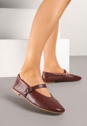 Ciemnobrązowe Balerinki z Eleganckim Paskiem z Klamerką Keniffia. Brązowe balerinki damskie Born2be, bez wzorów, z jeansu, eleganckie, bez obcasa, bez zapięcia. Za 59.99 zł.