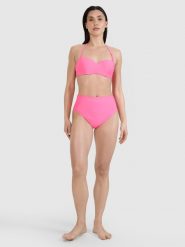 4F Dół od bikini damski - różowy M. Czerwone bikini 4F, m, bez wzorów, z elastanu. W wyprzedaży za 39.99 zł.