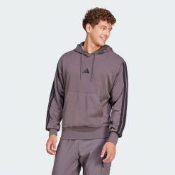 Bluza z kapturem Essentials 3-Stripes French Terry. Białe bluzy męskie Adidas, xl, bez wzorów, z materiału, z kapturem, na fitness i siłownię. Za 222.00 zł.