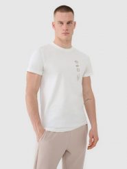 4F T-shirt regular z nadrukiem męski - beżowy L. Brązowe t-shirty męskie 4F, l, bez wzorów, z bawełny, bez kołnierzyka, bez ramiączek. W wyprzedaży za 59.99 zł.