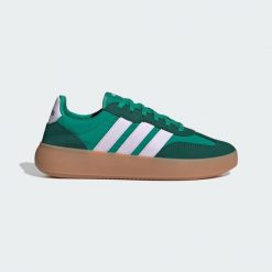 Buty Barreda Decode. Czerwone obuwie trekkingowe damskie Adidas, bez zapięcia. Za 318.99 zł.