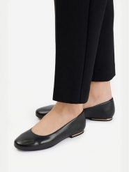 Lasocki Baleriny CEO-RST-ARABELLA-06 Czarny. Czarne balerinki damskie Lasocki, bez wzorów, ze skóry, bez obcasa, bez zapięcia. Za 149.99 zł.