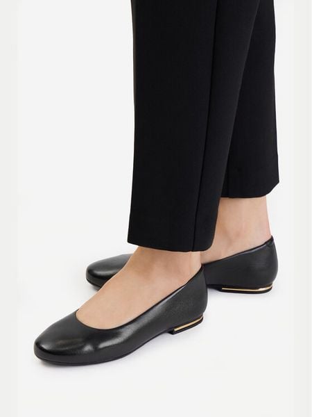 Lasocki Baleriny CEO-RST-ARABELLA-06 Czarny. Czarne balerinki damskie Lasocki, bez wzorów, ze skóry, bez obcasa, bez zapięcia. Za 149.99 zł.