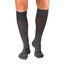 Skarpety uciskowe 3/4 z wełny merynosów w kolorze antracytowym. Czarne skarpetki damskie OEM, bez wzorów, z wełny. W wyprzedaży za 94.99 zł.