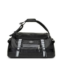 Torba Duffle Eastpak S. Czarne torby podróżne damskie Eastpak, bez wzorów. Za 528.50 zł.