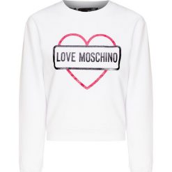 Bluza LOVE MOSCHINO. Białe bluzy damskie Love Moschino, bez wzorów, z dzianiny, bez ramiączek, bez kaptura. W wyprzedaży za 440.00 zł.