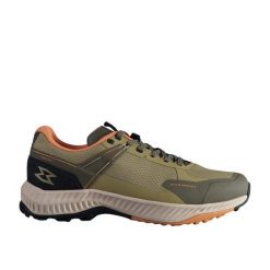 Buty trekkingowe Garmont 9.81 HI-Ride. Zielone buty zimowe męskie Garmont, bez wzorów, bez obcasa, bez zapięcia. W wyprzedaży za 482.00 zł.