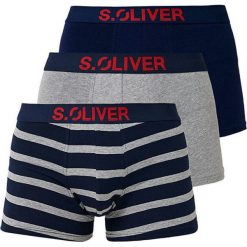 S.Oliver Zestaw bokserki męskie 26.899.97.4255.16B8 Navy Uni & Stripe s ( XXL). Niebieskie bokserki męskie S.Oliver, bez wzorów, z gumy. W wyprzedaży za 100.00 zł.