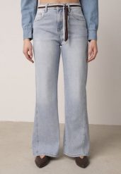 Niebieskie Bawełniane Jeansy o Szerokim Kroju z Paskiem Typu Sznurek Arfiera. Niebieskie jeansy damskie Born2be, bez wzorów, z bawełny, klasyczne, z podwyższonym stanem. Za 139.99 zł.