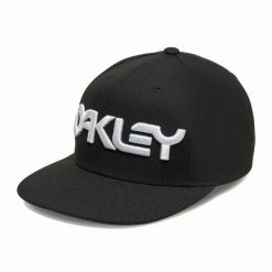Czapka sportowa Oakley FOS901496-02E Czarny. Czarne czapki damskie Oakley, bez wzorów, z materiału, sportowe. Za 133.05 zł.