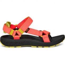 Buty trekkingowe damskie Teva 1150270NCL. Czerwone obuwie trekkingowe damskie Teva, z materiału, bez zapięcia. Za 492.00 zł.