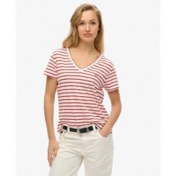 T-shirt z melangeowanym wzorem, z haftowanym logo i dekoltem w kształcie V dla k. Czerwone t-shirty damskie Superdry, bez wzorów, bez kołnierzyka, bez ramiączek. Za 110.70 zł.