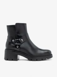 Czarne botki biker boots ze skóry licowej. Czarne botki damskie Ryłko, bez wzorów, ze skóry, klasyczne, z okrągłym noskiem, bez obcasa, na obcasie, bez zapięcia. W wyprzedaży za 449.99 zł.