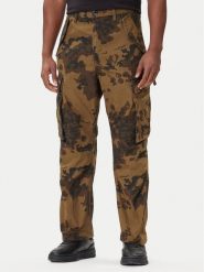 G-Star Raw Spodnie materiałowe R-3N D25224-D553 Zielony Straight Fit. Zielone spodnie materiałowe męskie G-Star Raw, bez wzorów, z bawełny. Za 559.99 zł.