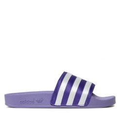 Klapki adidas. Fioletowe klapki damskie Adidas, bez wzorów, bez obcasa, bez zapięcia. Za 199.99 zł.