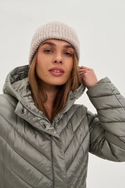 Czapka z dodatkiem wełny beżowa. Brązowe czapki damskie MOODO, bez wzorów, z elastanu. Za 49.99 zł.