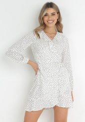 Biała Kopertowa Sukienka z Falbankami w Kropki Bamia. Białe sukienki damskie Born2be, l, bez wzorów, bez kołnierzyka, bez ramiączek, mini, kopertowe. Za 109.99 zł.