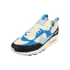 Trampki Nike Air Max 90 Futura. Białe trampki i tenisówki damskie Nike, bez wzorów, z syntetyku, bez zapięcia. Za 699.25 zł.