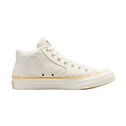 Buty sportowe Converse Chuck Taylor As Malden Street. Brązowe obuwie sportowe damskie Converse, bez wzorów, bez zapięcia. Za 390.00 zł.