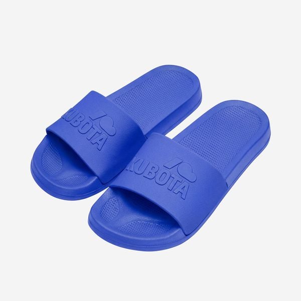 Klapki Kubota Basenowe Basic Plain Niebieskie. Niebieskie klapki męskie Kubota, bez wzorów, z dresówki, bez zapięcia. Za 69.99 zł.
