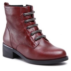 Trzewiki Lasocki. Czerwone botki damskie Lasocki, bez wzorów, bez obcasa, na słupku, bez zapięcia. Za 279.99 zł.