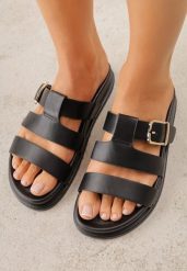 Czarne Płaskie Klapki z Paskiem ze Sprzączką Tameren. Czarne klapki damskie Renee, na lato, bez wzorów, bez obcasa, na płaskiej podeszwie, bez zapięcia. Za 79.99 zł.